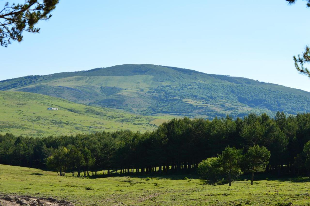 Casucas La Guariza Villa Fontibre Exteriör bild